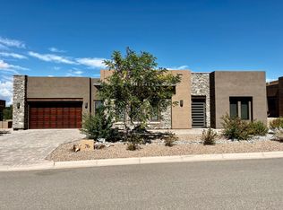 76 Paseo Las Terrazas, Santa Fe, NM 87506