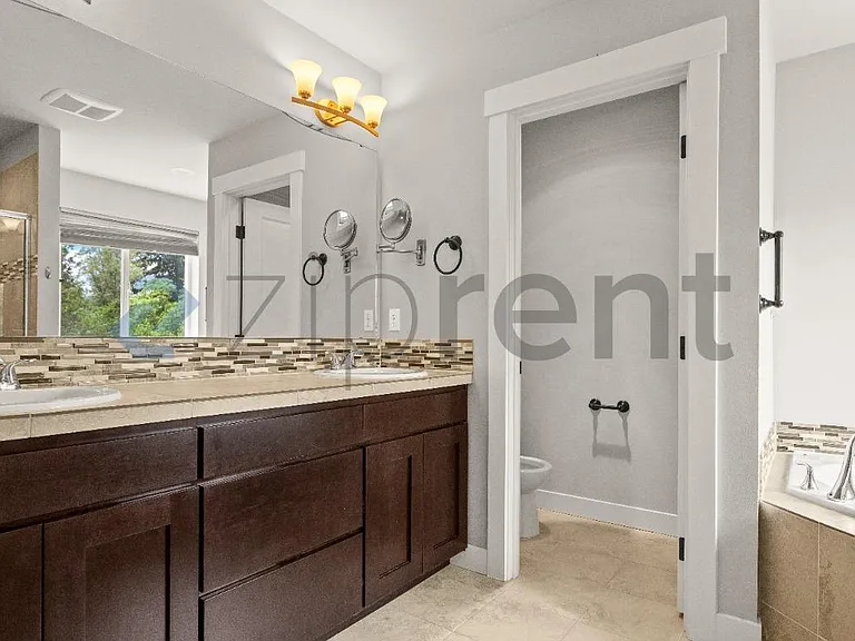 18921 10th Dr SE — Photo 20