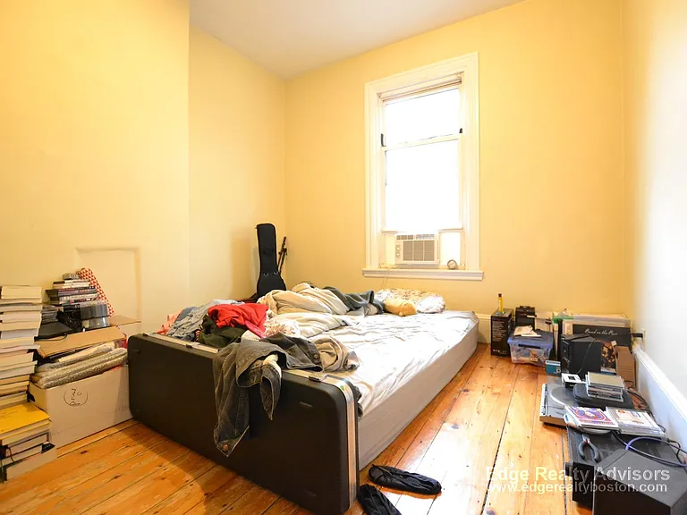 14 Woodmont St — Photo 6
