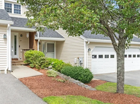 35 Green Briar Rd #35, Fitchburg, MA 01420