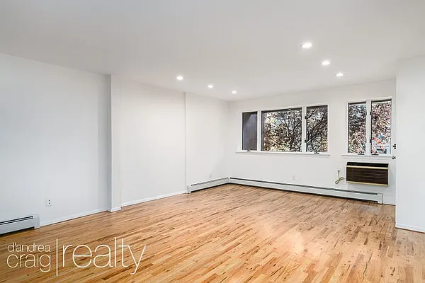 Rented by D'Andrea Craig Realty | media 11