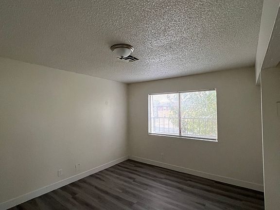3rd image of 521 S Maryland Pkwy APT A-10