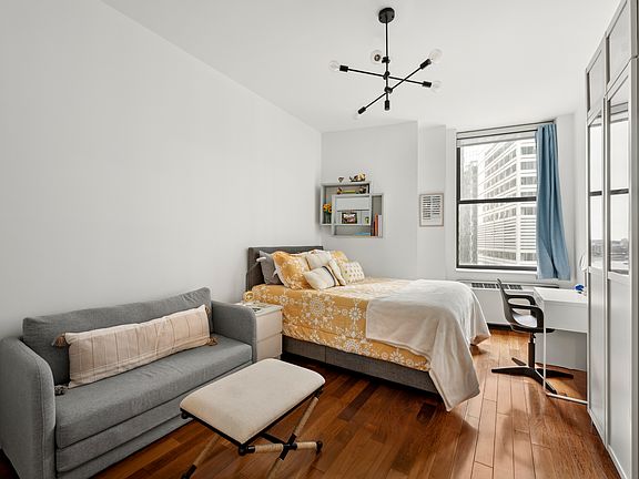 4th image of 1 Wall Street Ct APT 1303