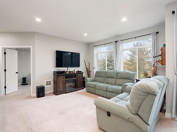 4th image of 22855 E Country Vista Dr Unit 451