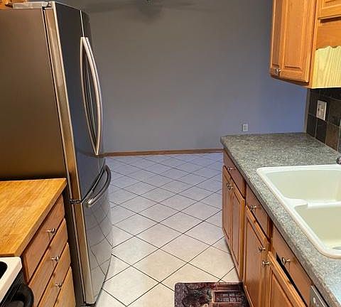 5th image of 12964 Nicollet Ave S #201