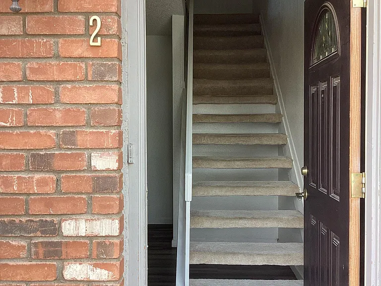 6254 E Greenway Cir #2 & 4 — Photo 4