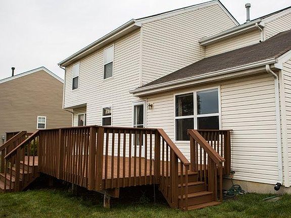 3rd image of 1358 Stonehaven Ct