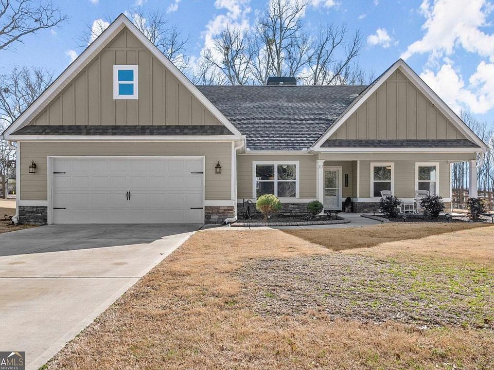 1st image of 113 Mountain Creek Dr