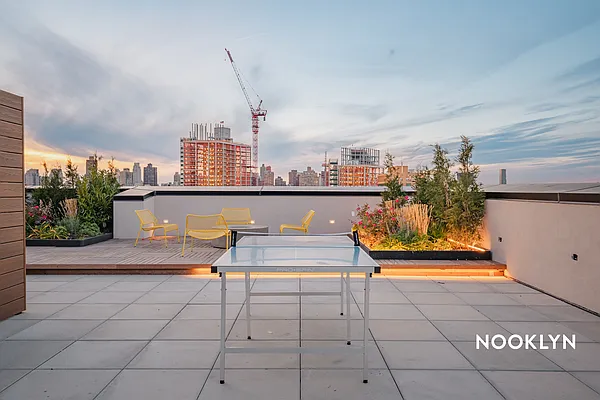 Rented by Nooklyn NYC LLC | media 48