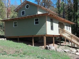 115 Azalea Ave., Swannanoa, NC 28778