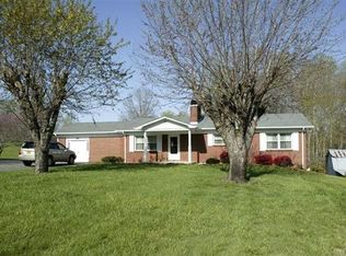 2210 Watson Rd, Lenoir, NC 28645