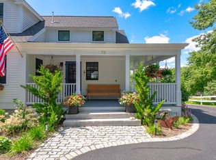 72 Foreside Rd, Falmouth, ME 04105