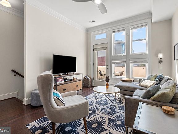 4th image of 1228 4th St NW APT 2