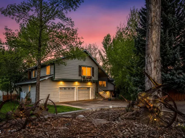 1176 NE Barnes Rd, Prineville, OR 97754