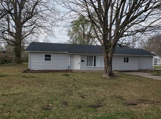 444 Chaudet Ave, Cahokia, IL