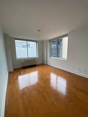 Rented by Park River | media 9