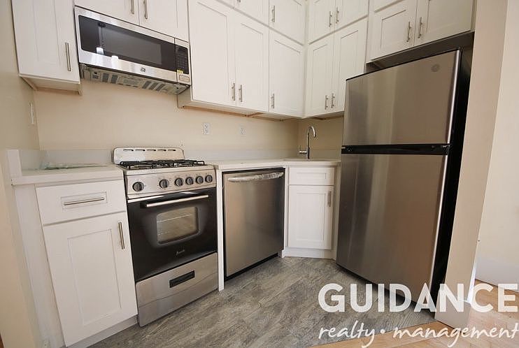 1st image of 294 W 92nd St APT 1B