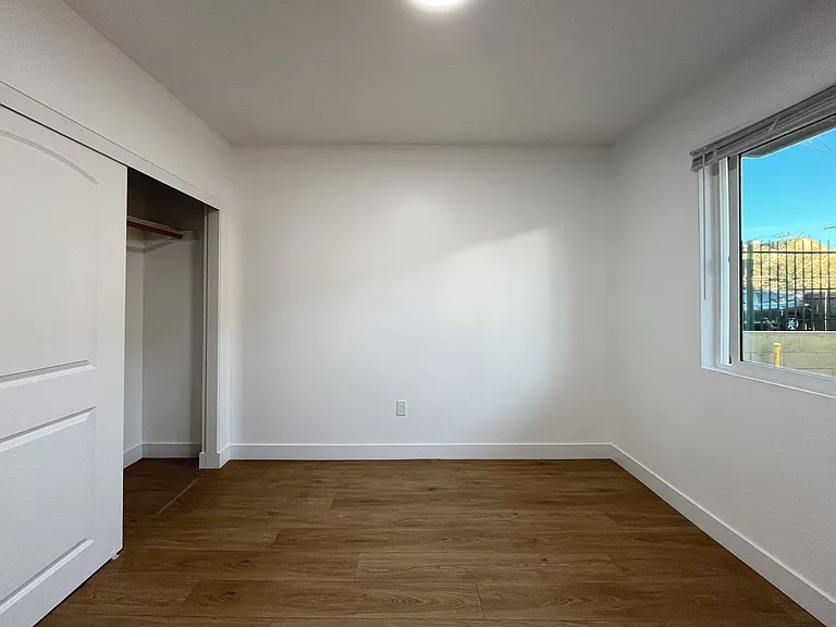 1034 Magnolia Ave — Photo 16