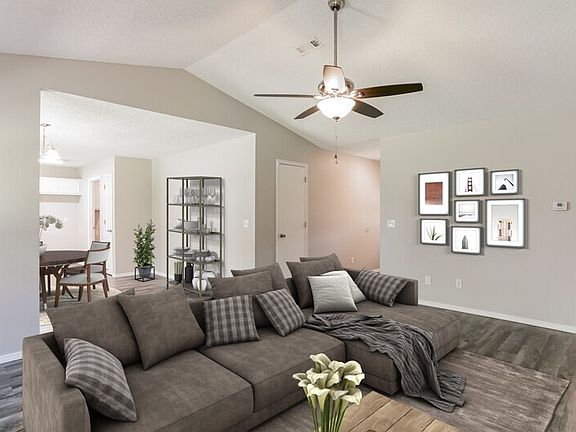 3rd image of 490 W Aster Ave