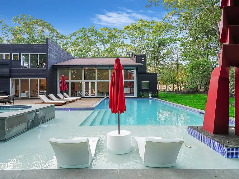 121 Montauk Hwy — Photo 19