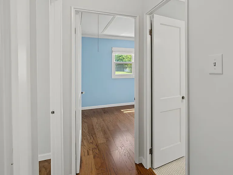 1205 S Cottage Grove Ave — Photo 20
