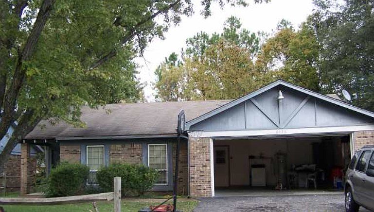 1st image of 4026 Hitchcock Dr