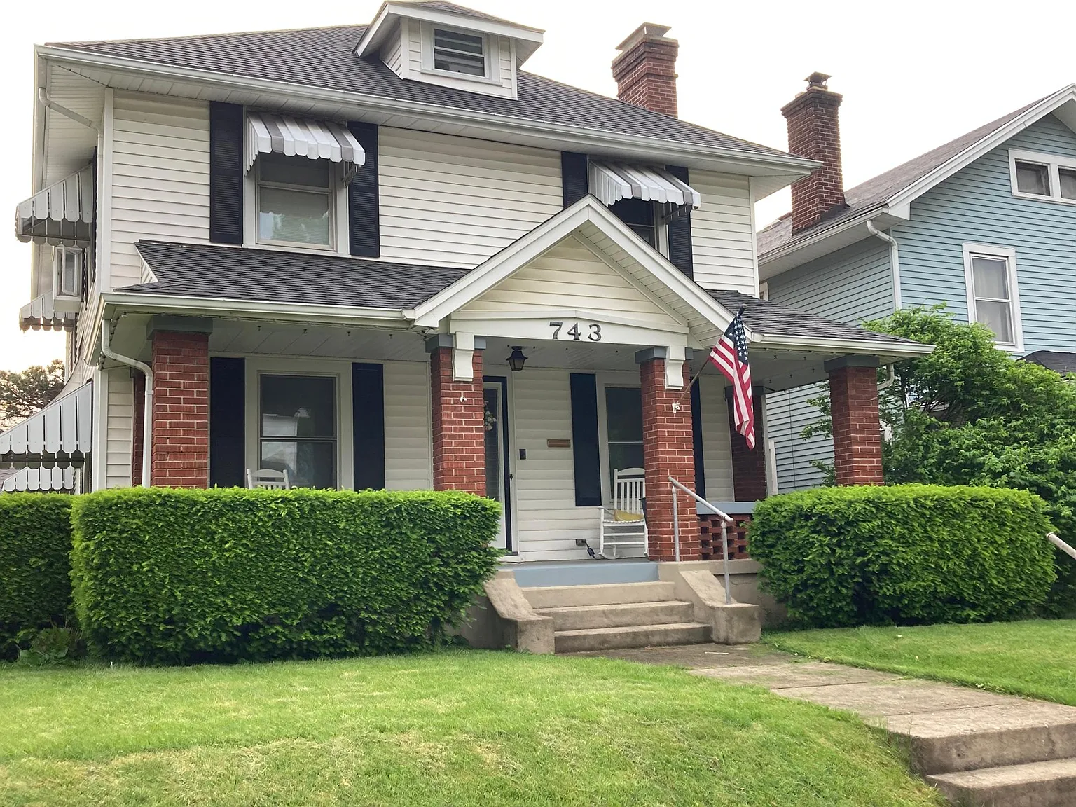 4 bed, 2449 sqft, $1,900 — Photo 2