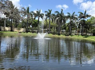 203 S Santa Catalina Circle #203, North Lauderdale, FL 33068