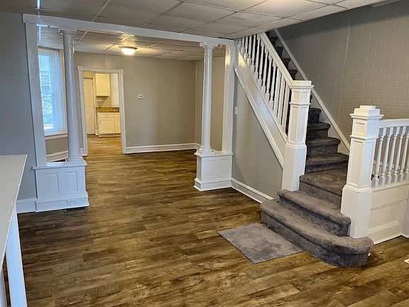 4th image of 30 N Salford St