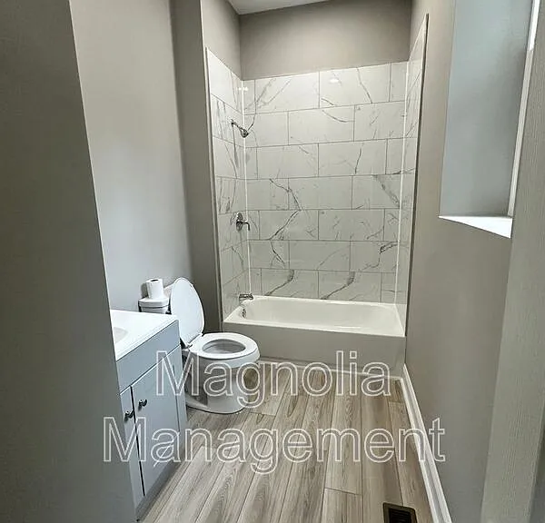 252 Gholson Ave #A — Photo 3