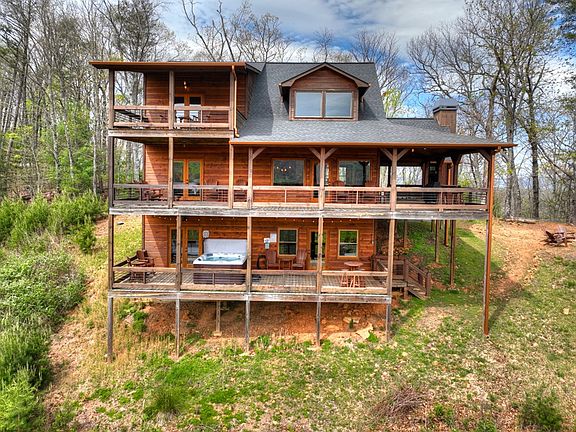 4th image of 346 Spirit Mountain Rd