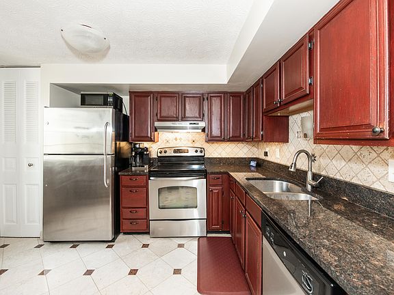 3rd image of 2339 Middle Creek Ln