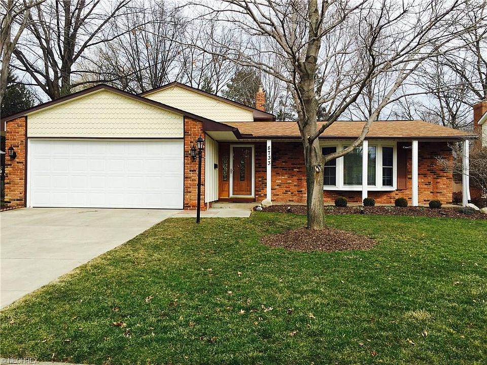 1st image of 8733 Applewood Ct