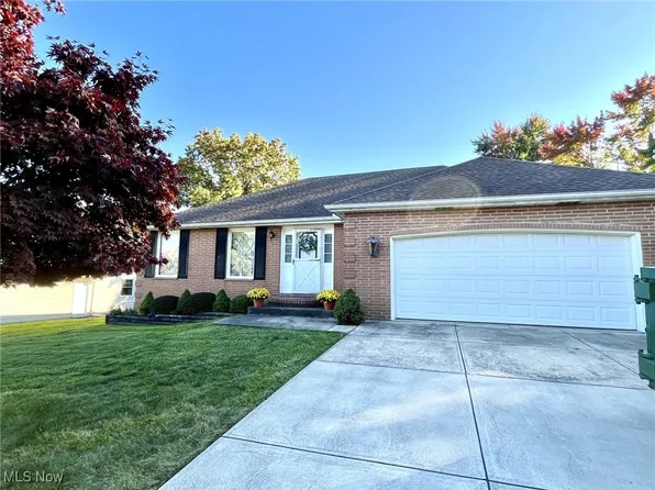 3624 Alla Dr, Seven Hills, OH 44131