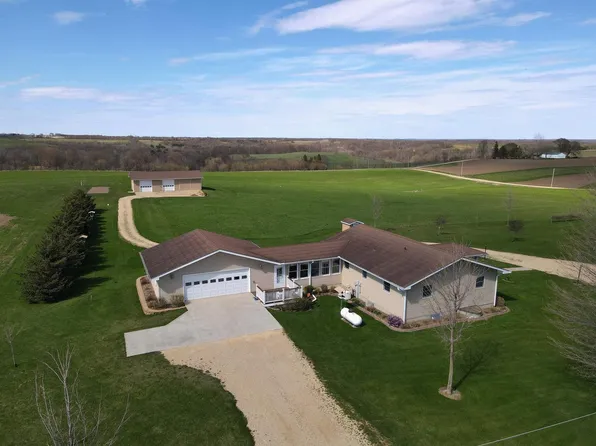 17391 County Road A, Richland Center, WI 53581