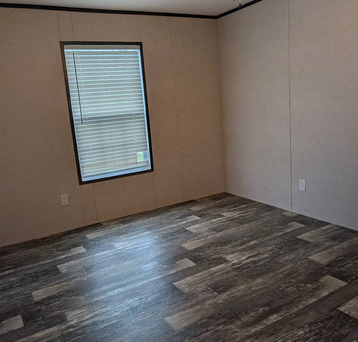 2 bed, 2.0 bath, $1,250 — Photo 2