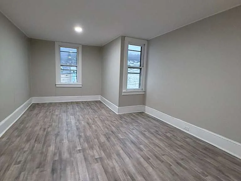 1410 Market St — Photo 10