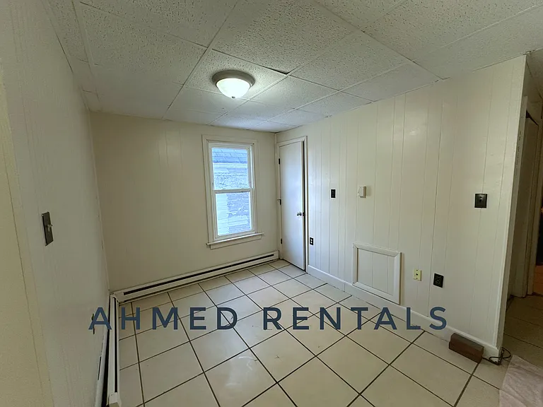 871 Congress St #6 — Photo 3