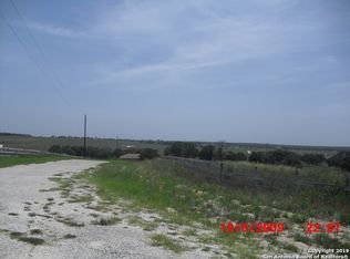 764 Lake Valley Dr, La Vernia, TX 78121