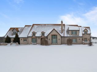 3579 Lost Dauphin Rd, De Pere, WI 54115