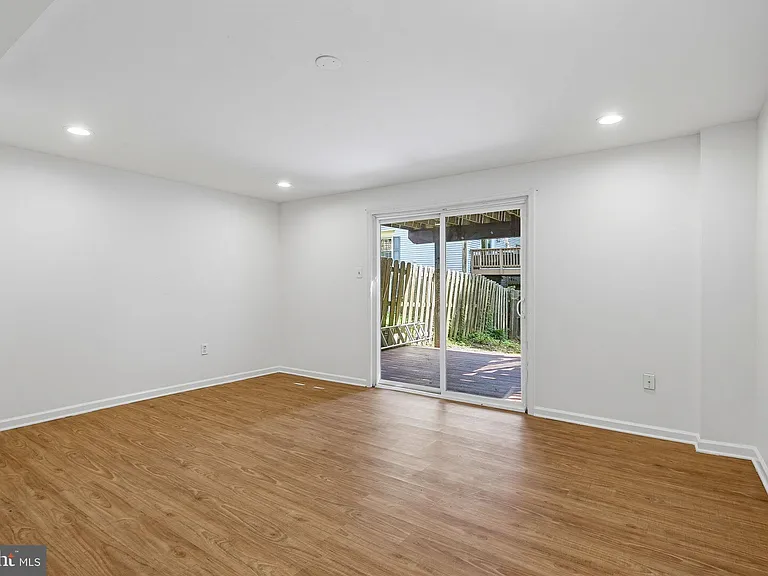 8867 Willowwood Way — Photo 20