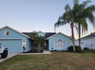 4104 Banbury Cir, Parrish, FL 34219