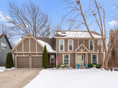 6017 W 158th St, Overland Park, KS, 66223