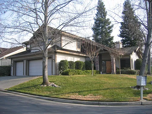 500 Weybridge Ct Photo 1