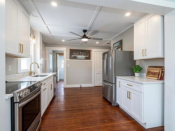 5th image of 82 Howard Street