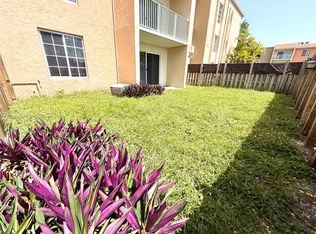 5112 NW 79th Ave APT 101, Doral, FL 33166