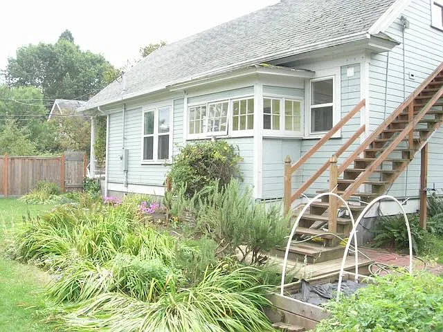 2 bed, 1348 sqft, $2,500 — Photo 4