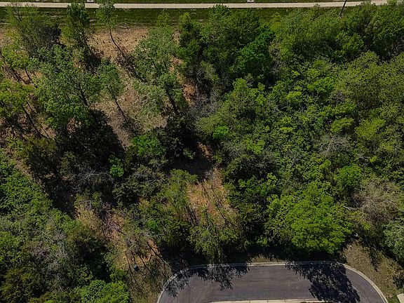 2nd image of 0 SW 43rd Ct Lot B-10