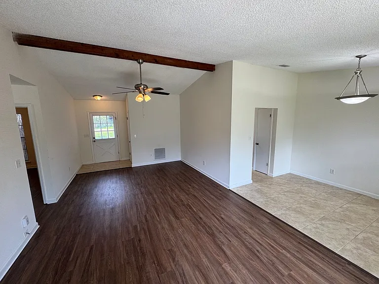 10272 Arrowhead Dr — Photo 4