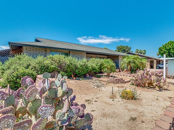 4th image of 601 E Helena Dr
